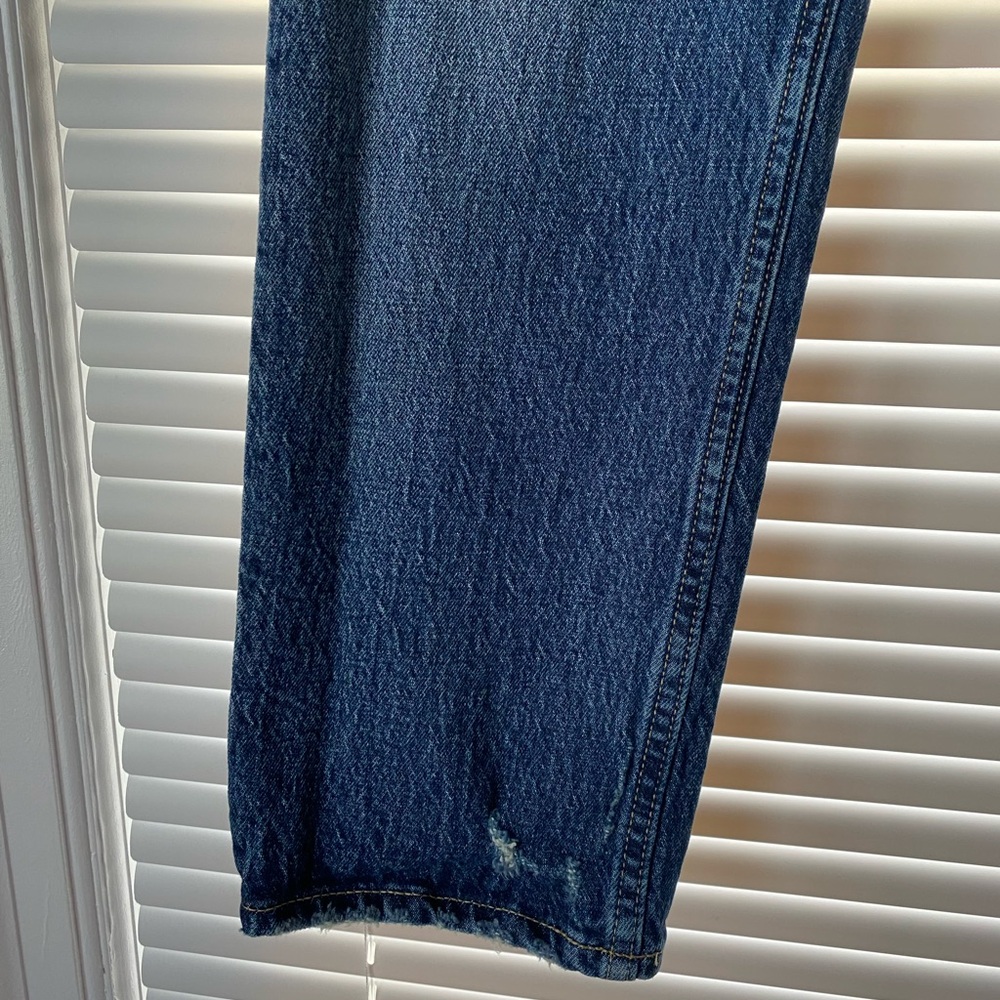 GAP Cheeky Straight High Rise Medium Wash Button-Fly Denim Distressed Jean 2/26” - Picture 3 of 13